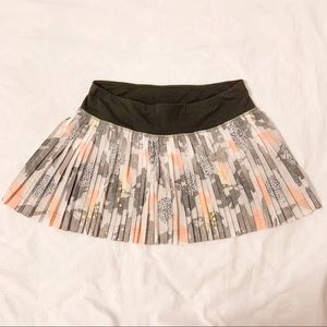 Lululemon tennis skirt